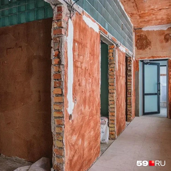 В большей части комнат и коридорах работа еще продолжается | Источник: Тимофей Калмаков / 59.RU