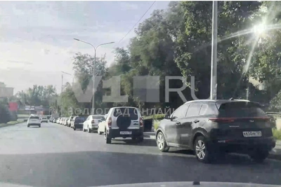 Волгоградские АЗС побили рекорды очередей