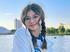 13-летняя миллионерша Милана Хаметова купила трехэтажный особняк