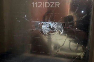 Фейерверк пробил окно квартиры в Дзержинске