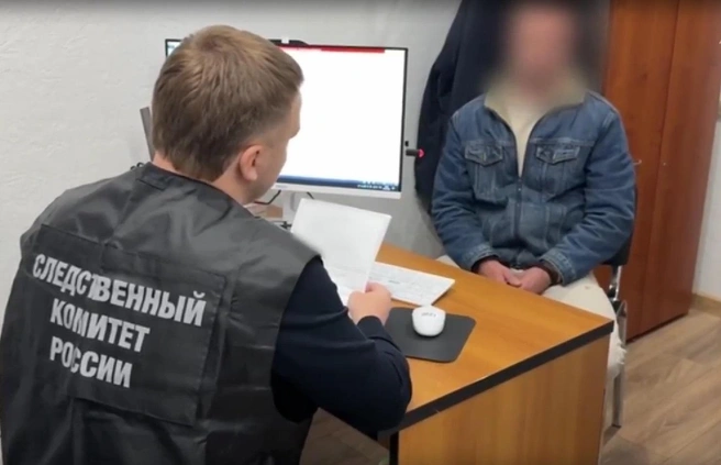 Задержанный дает показания | Источник: СКР по Краснодарскому краю