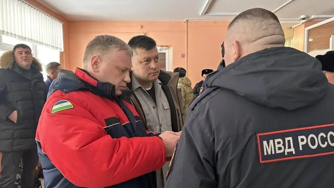 На место также прибыл мэр Уфы | Источник: Ратмир Мавлиев