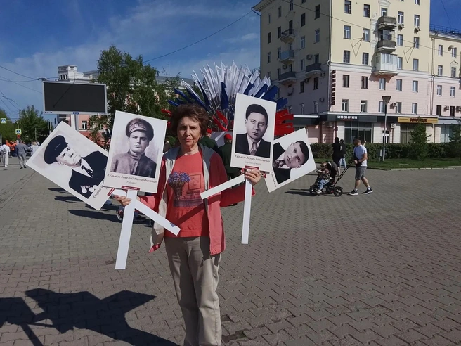 Большинство участников акции пришли на шествие не впервые | Источник: Ирина Господаренко / NGS22.RU