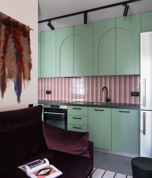 Color blocking: яркая квартира 36 м² в Минске