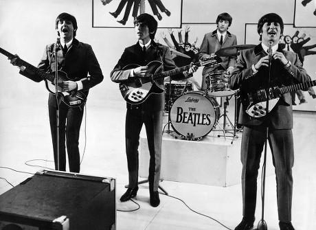 The Beatles: выйдут четыре байопика о каждом участнике