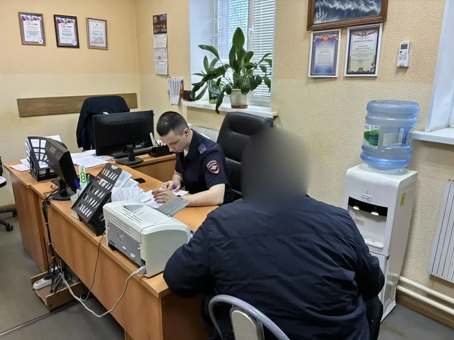 Любителей маневров пригласили в отдел для беседы и оформления протокола | Источник: ГАИ Челябинска