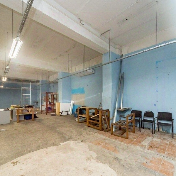Магазин находятся по адресу: улица Стачек, 64 | Источник: «ЦИАН»