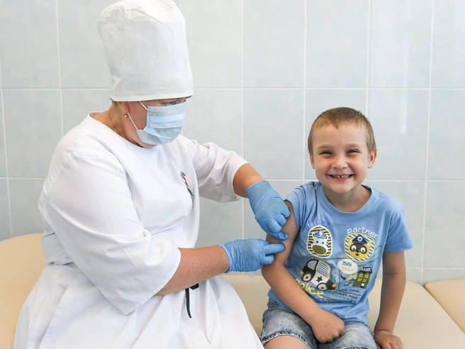 Больно, но нужно: грипп может привести к опасным для жизни осложнениям, поэтому важно пройти вакцинацию | Источник: Министерство здравоохранения Московской области