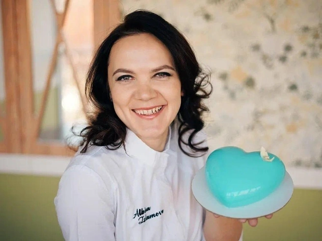 Бухгалтером Исламова проработала совсем недолго | Источник: Альбина Исламова / Vk.com