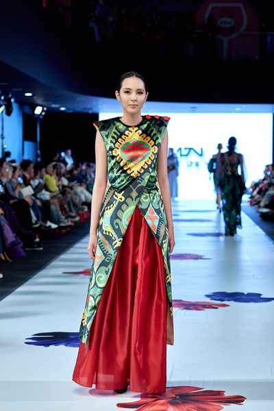 Kazakhstan Fashion Week. Бренд Mode de VIE