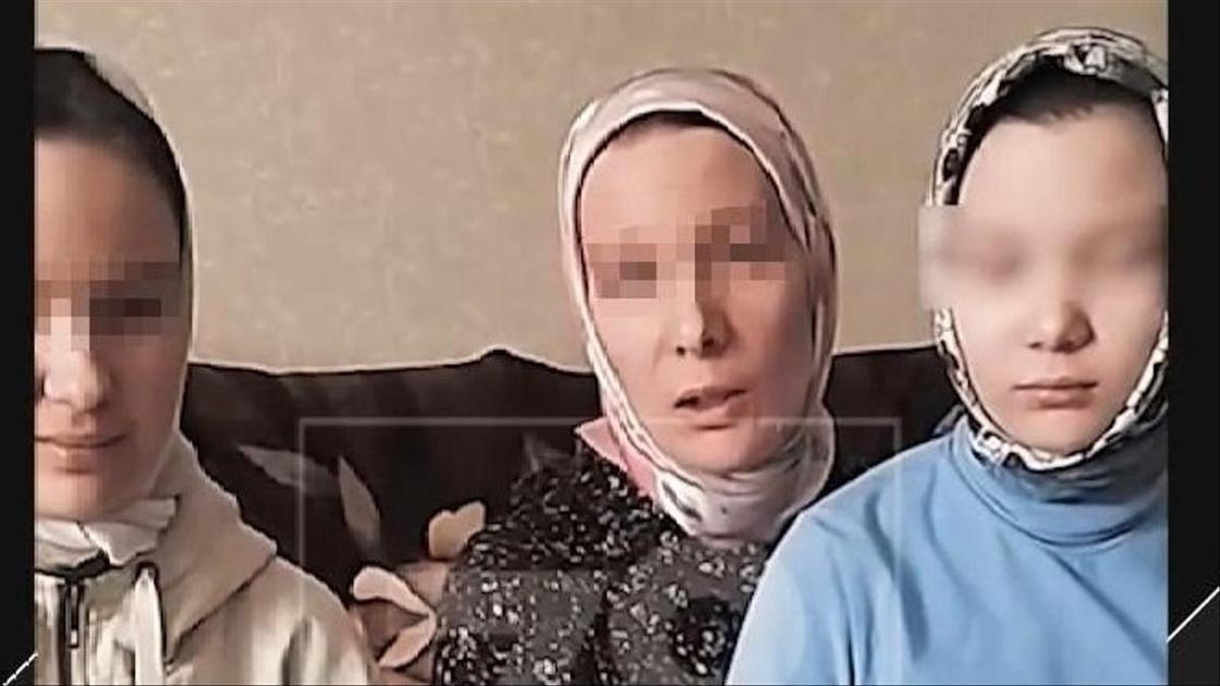 11-летняя школьница из Питера, которую сестра и мать похитили в секту, учится жить заново&nbsp;&mdash; подробности