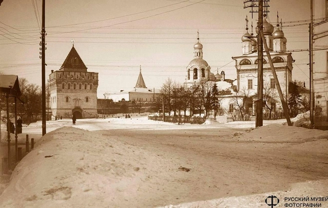 Так выглядел центр города много лет назад | Источник: Русский музей фотографии