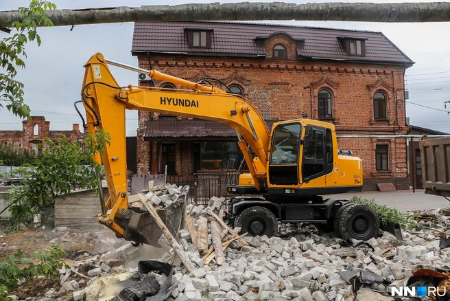 В Сормовском районе сносят гаражи для новой станции метро | Источник: Наталья Бурухина / NN.RU