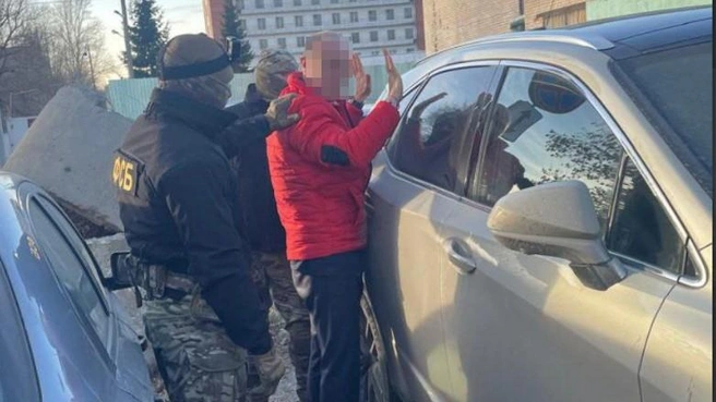 Адвоката задержали при передаче денег | Источник: УФСБ России по Челябинской области