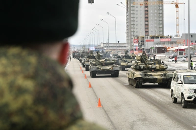 В Екатеринбурге перекроют дороги для репетиции парада Победы