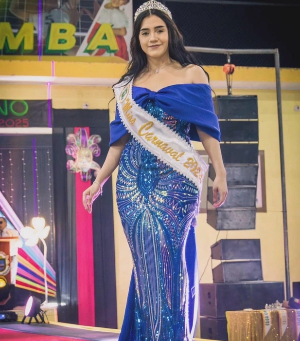 В 2024 году Крус победила в крупном региональном конкурсе красоты Miss Carnaval Utcubamba | Источник: abicortcruz / Instagram (экстремистская организация, деятельность запрещена на территории РФ)
