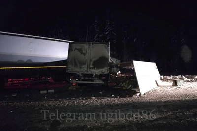 Two trucks crash on KhMAO 'death highway', one dead