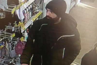 Полиция Петрозаводска разыскивает подозреваемого в краже