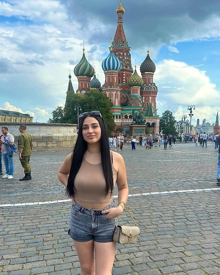 Где сделано фото, понятно без слов | Источник: camilaignnacia / Instagram (экстремистская организация, деятельность запрещена на территории РФ)