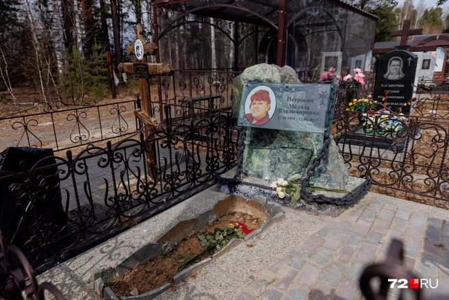 Одно из самых необычных захоронений | Источник: Ирина Шарова / 72.RU