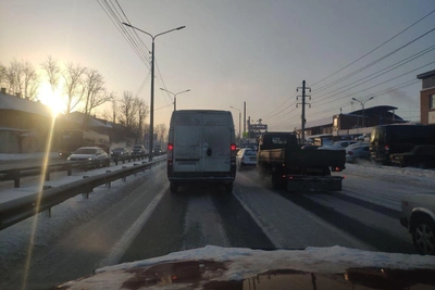 9-балльные пробки парализовали Иркутск вечером 19 января