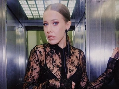 Ксения Собчак отрицает, что сделала подтяжку лица: а что говорит пластический хирург?