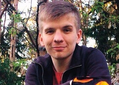 Автор интернет-хита «Малахов, не уходи!» сравнил кумира с Бэтменом