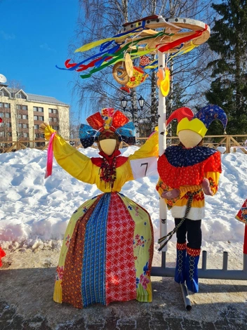 Работа участника конкурса на самое оригинальное чучело Масленицы в Сыктывкаре | Источник: Центр коми культуры города Сыктывкар