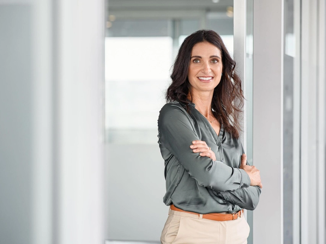 Приманивают деньги: 5 знаков Зодиака, которые умеют строить бизнес | marieclaire.ru