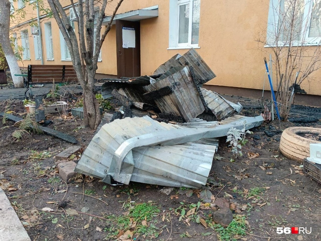 В порядок приводить территорию будут уже скоро | Источник: Владислав Митрошин / 56.RU