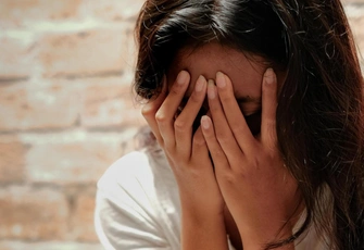 «Со мной в детстве этим занимался старший брат. До сих пор боюсь говорить родителям»