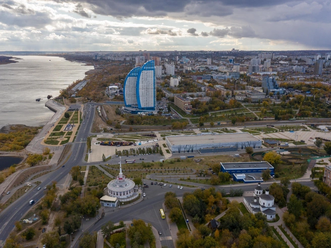 Атмосферные фронты принесут с собой осадки и похолодание | Источник: Алексей Волхонский / V1.RU
