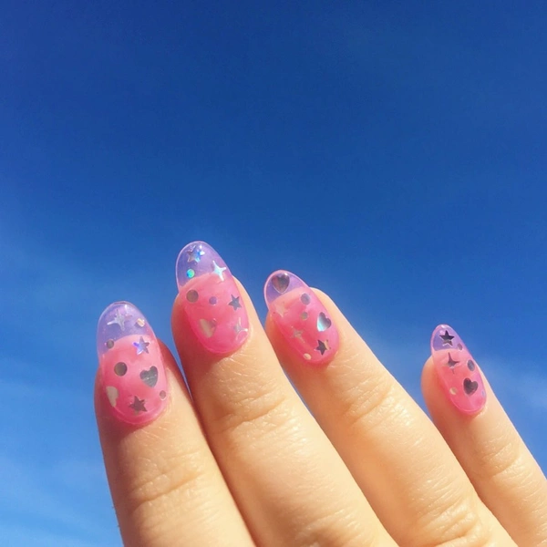 Jelly nails: 20 идей трендового прозрачного маникюра