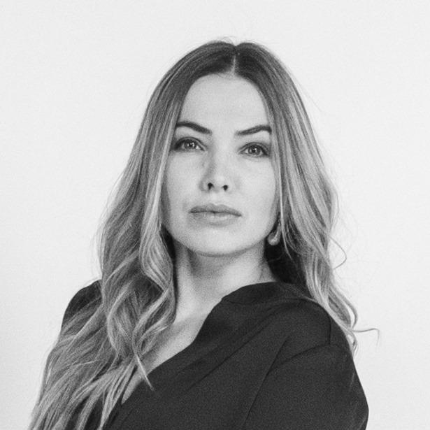 <p>Ольга Павлова</p>