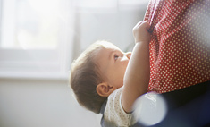 Как отучить ребенка от рук: инструкция для измученных мам