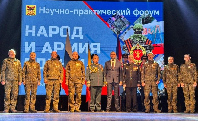 Награждение проходило почти час | Источник: Пресс-служба правительства Забайкалья