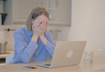 «Дома думаю о работе, на работе — о доме. Как научиться быть в моменте?»