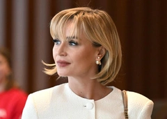 Полина Гагарина похвасталась достижением 16-летнего сына: «Он поступил в институт на бесплатное отделение»