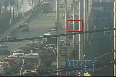 Авария на Коммунальном мосту привела к заторам