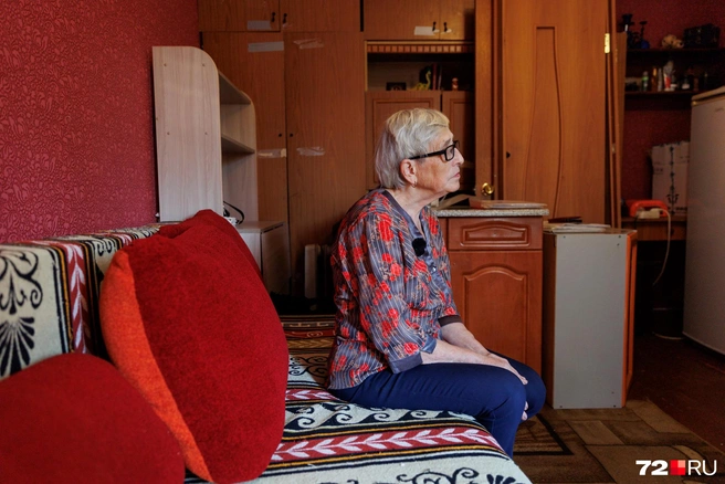 В квартире Надежда живет одна  | Источник: Ирина Шарова / 72.RU 