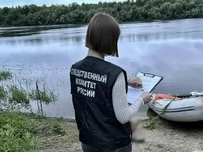 В Междуреченском округе выясняют обстоятельства гибели мужчины в воде | 35.ru