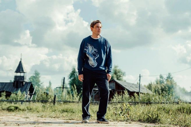 Петров — новый Безруков российского кино, ждем, когда сыграет Есенина или Пушкина :) | Источник: х/ф «Горыныч» (6+), реж. Дмитрий Хонин