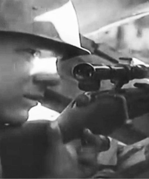 Снайпер дома Павлова: документальные кадры, как Анатолий Чехов убивает своего 40-го фашиста