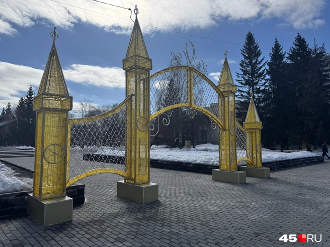 Горсад украсили  | Источник: Юлия Король 