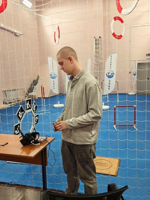 Уезжать из страны или родного региона Дима не собирается. По его словам, в Самаре и Тольятти достаточно возможностей для специалиста по БПЛА | Источник: Дмитрий Оленин / Vk.com