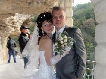 Незадолго до трагедии пара обвенчалась