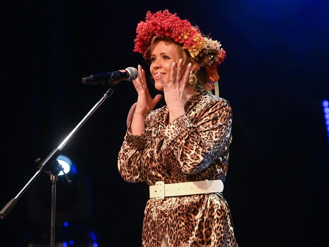 Участницы создавали костюмы на тему «Времена года» | Источник: Дмитрий Емельянов / E1.RU