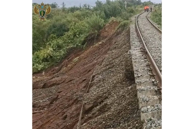 На перегоне Чехов — Томари размыло пути