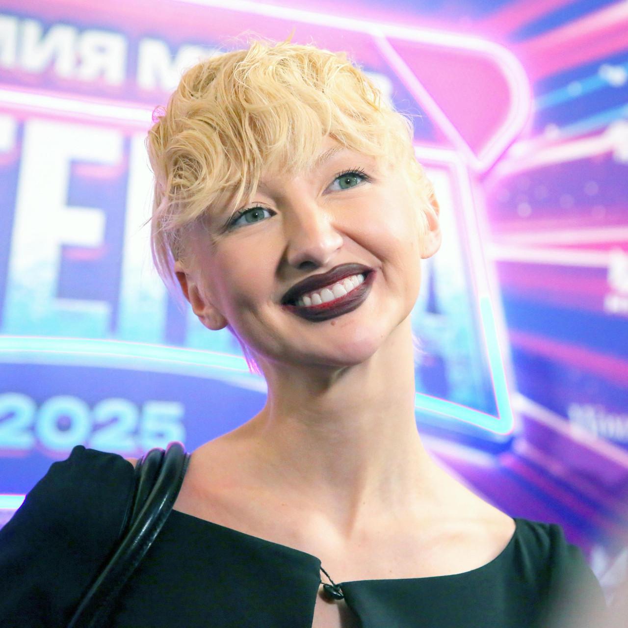 Вера Киркорова или загадочный любовник? Как «звезда номер один» Марго Овсянникова покоряет сцену