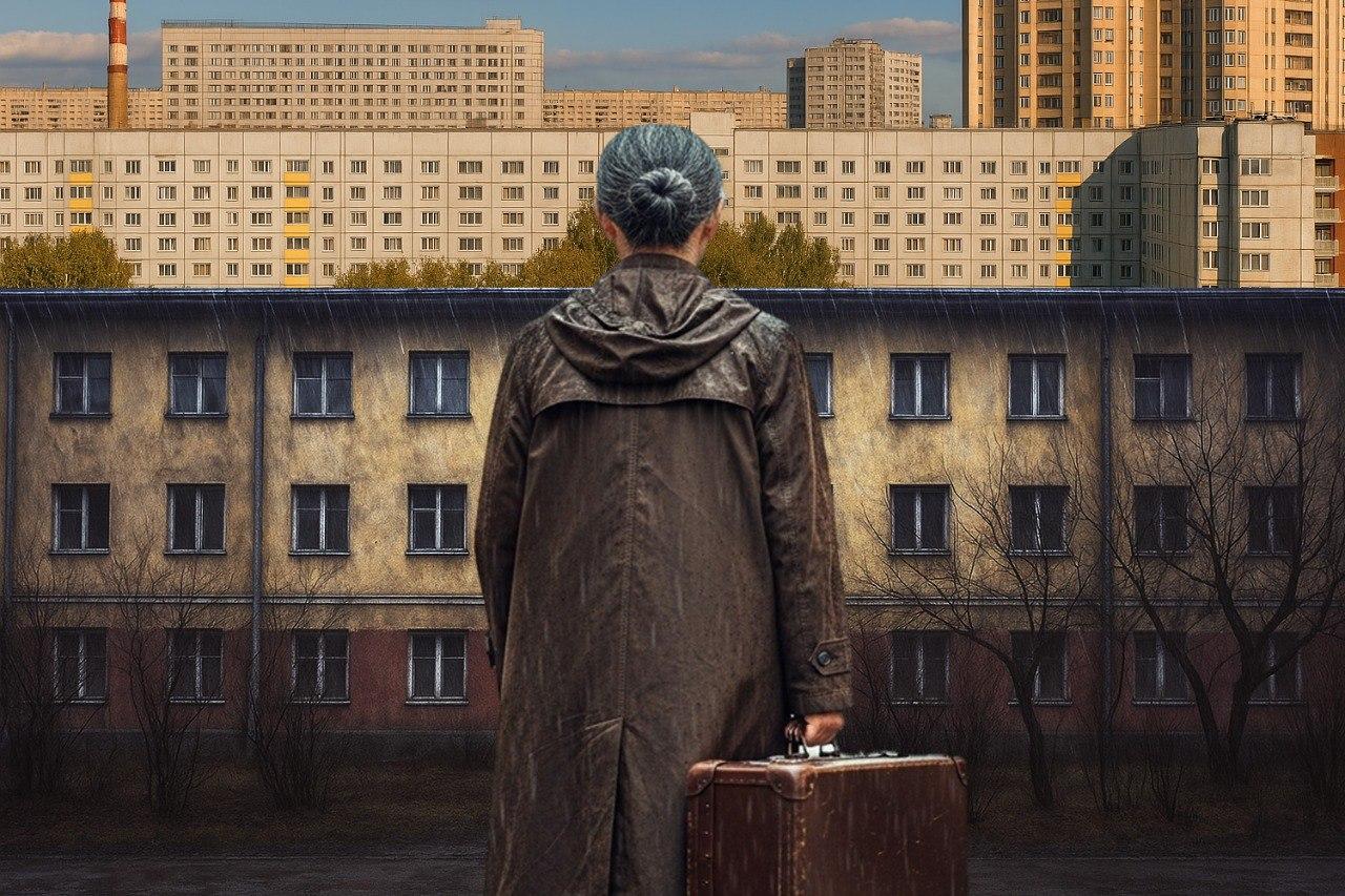 Пенсионерку из Новосибирска вынудили продать квартиру и переселили в коммуналку